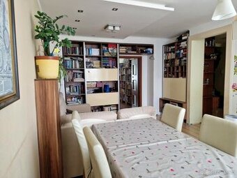 Kompletne prerobený klimatizovaný 3-izbový byt, Komárno