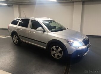 Skoda Octavia SCOUT II 2.0 TDI 4x4 Park. KAMERA
