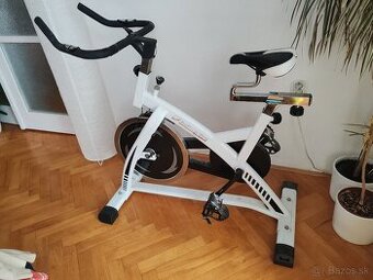Stacionárny bicykel spinningovy