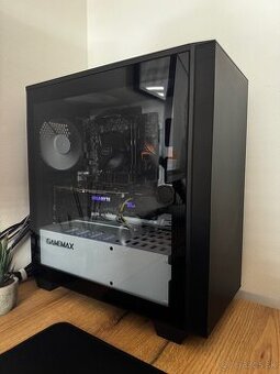 Herný počítač - ideálny na e-športové a ľahšie hry