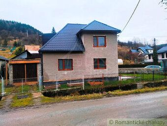 Zrekonštruovaný moderný a útulný domček v srdci Papradňans