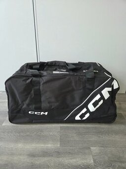 Hokejová taška s kolieskami CCM 520