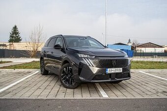 Peugeot 5008 1.2 MHEV 7-miest 39745km / SK pôvod 1 majiteľ