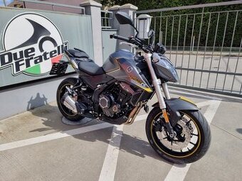 VOGE 525 R