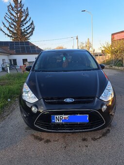 Ford S-Max