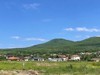 Stavebné pozemky určné na výstavbu – Štitáre pri Nitre