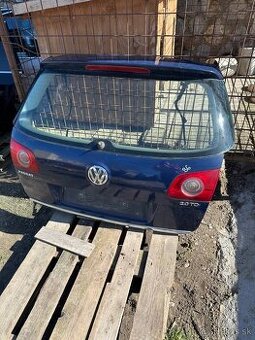 Kufrové dvere na autá zn. Škoda a Volkswagen