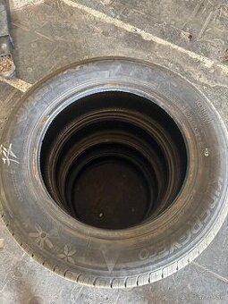 Použité letné pneumatiky HANKOOK 205/60/R16