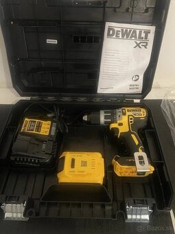 DEWALT AKU VRTAČKA DCD796P1 XR 18V