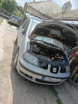 Seat Alhambra na diely