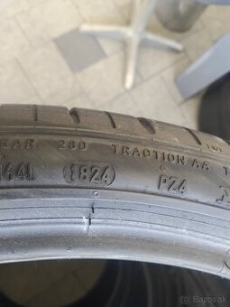 285 30r21 letne pneu.