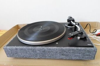 Gramofón TESLA HC43