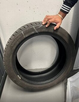 Zimne pneumatiky 225/45 R 18