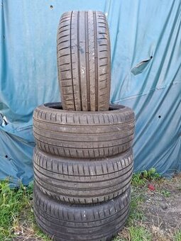 Ponúkame 4 letné pneumatiky Michelin Pilot 225/40 R18