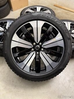 Zimná sada Volvo XC40 / EX40 / EX30 5x108 R19 Dvojrozmer