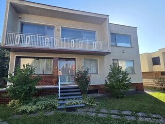 RDs veľkým pozemkom,apartmánom-ideálny pre rodinu,podnikanie