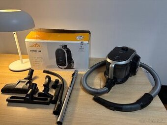 ETA Stormy Car bezsáčkovy vysávač (znížená cena)