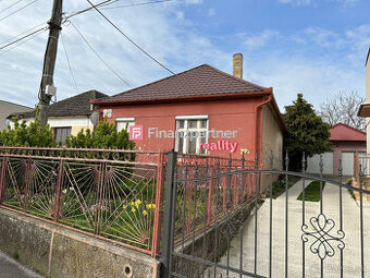 Exkluzívne predávame dom v Tvrdošovciach.