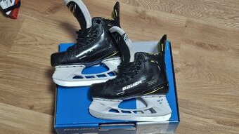 Hokejové korčule  bauer