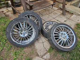 Disky Menzari R20 , chrysler