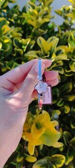 Náramok so štrasom