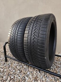 2x 235/45R18 Zimné pneumatiky Continental