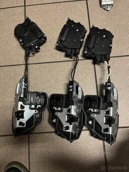 F01/F10/F11 soft-close zámky