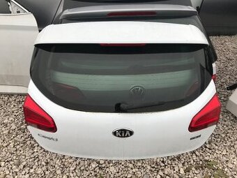 Zadný kufor KIA Ceed hatchback r.v. 2014