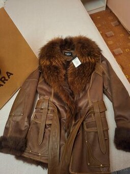 Predám čisto nový kabát KARA veľ.40 - 1