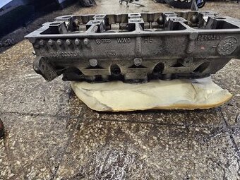 Hlava motora 2.0 TDI 103KW BMP BMM - 1