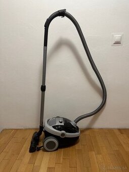 Vysávač Electrolux - ZCS2220BEL.