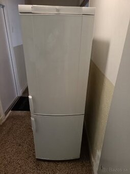 Chladnička s mrazničkou aj doveziem zadarmo v BA