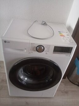 Predám práčku LG