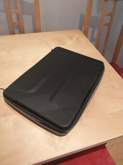 Tvrdý obal na notebook 15,6"