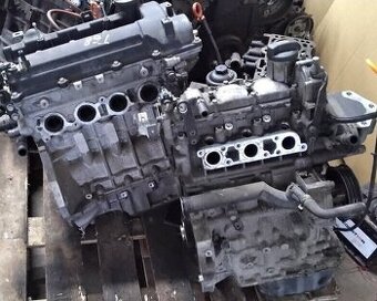 MOTOR AWY Volkswagen motor Škoda Fabia 1.2 BMD, DVERE a iné