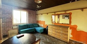 Ponúkam na prenajom 2 izbový byt s balkónom v širšom centre