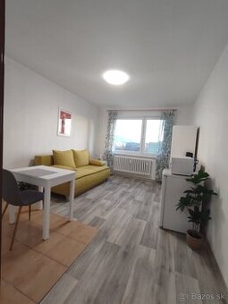 Ponúkame na prenájom novozariadenú garsónku