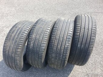 195/55 R16 MICHELIN