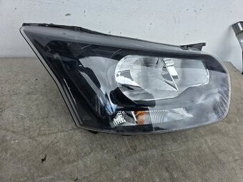 Ford Transit mk8 2014- pravé predné svetlo