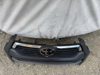 Predná mriežka TOYOTA HILUX VIII 8 FACELIFT 20 53111-YP440