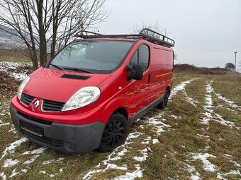 Renault Trafic 2.0 DCI 240 000km