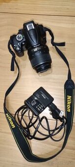 Nikon D5000 + vybavenie