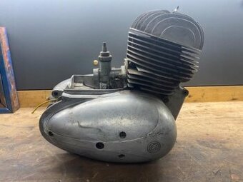 Kúpim motor CZ 125 453 03