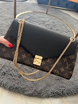 kabelka Louis Vuitton