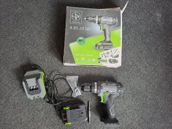 Aku vŕtací skrutkovač LUX-TOOLS 1 PowerSystem s baterkou
