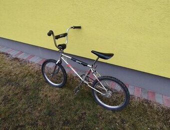 BMX RMX 20" – retro, zachovalý, sezónna ponuka