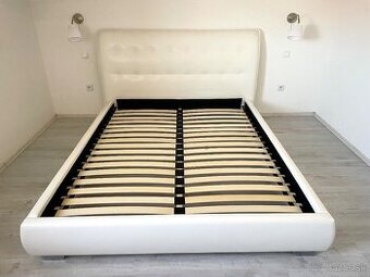 Predam manželskú posteľ s roštom 160x200cm, stav ako nová