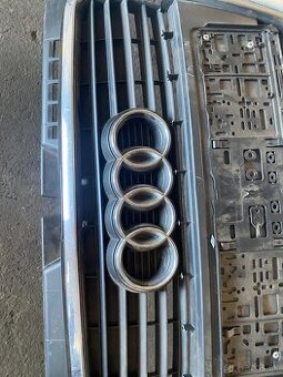Predám predný nárazník Audi a3 sportback - 1