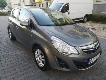 Opel Corsa 2011 1.3cdti, 70kw, 5 dverová, s klimatizáciou