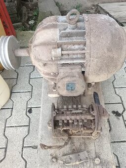 Predám elektróny motor 5 kW - 1